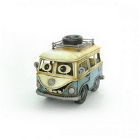 Декоративная модель ретро-автомобиля "SAMBA VOLKSWAGEN DELUXE BUS", 1966 "глазастый" Декоративная модель ретро-автомобиля "SAMBA VOLKSWAGEN DELUXE BUS", 1966 "глазастый"